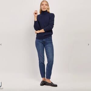 Matt & Bow Mom Tapered Skinny Jean Medium Wash Size 28 X 28